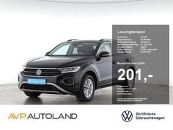 Deep black perleffekt (metallic) Gebraucht 2024 VW T-Roc Life SUV | 21.180 € (Guter Preis)