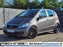 Grau Gebraucht 2010 Mercedes A180 Limousine | 4.380 € (Guter Preis)