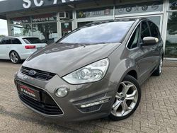 Braun Gebraucht 2012 Ford S-MAX Titanium Van / Kleinbus | 6.990 € (Teuer)