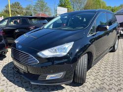 Iridiumschwarz metallic Gebraucht 2019 Ford Grand C-Max Titanium Van / Kleinbus | 12.499 € (Fairer Preis)