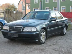 Blau Gebraucht 1997 Mercedes C180 Limousine | 1.550 € (Superpreis)