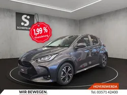 Marlingrau metallic Neu 2025 Toyota Yaris Hybrid Team Limousine | 25.880 € (Fairer Preis)