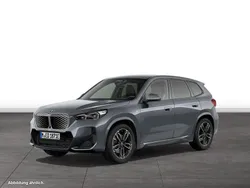 Storm bay metallic Gebraucht 2024 BMW iX1 Comfort Edition SUV | 53.824 €