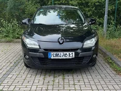 Schwarz Gebraucht 2011 Renault Mégane III Limousine | 3.300 € (Guter Preis)