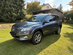 Grau Gebraucht 2012 Toyota RAV4 Life SUV | 10.990 € (Fairer Preis)