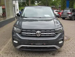 Grau Gebraucht 2020 VW T-Cross Basis SUV | 15.990 € (Guter Preis)