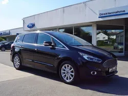 Schwarz Gebraucht 2016 Ford S-MAX Titanium Van / Kleinbus | 16.850 € (Etwas zu teuer)