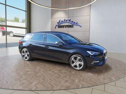 Mitternachtsschwarz Gebraucht 2024 Seat Leon FR Limousine | 27.780 € (Fairer Preis)