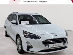 Weiß Gebraucht 2020 Ford Focus Titanium Limousine | 12.489 € (Fairer Preis)