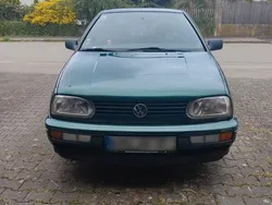 Grün Gebraucht 1997 VW Golf III Kombi | 2.500 € (Fairer Preis)