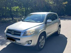 Silber Gebraucht 2009 Toyota RAV4 Executive SUV | 9.300 € (Fairer Preis)