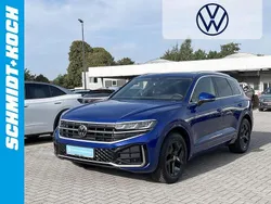 Blau Gebraucht 2024 VW Touareg R-line SUV | 64.980 € (Teuer)