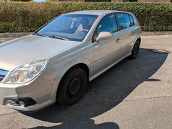 Grau Gebraucht 2008 Opel Signum Kleinwagen | 1.700 € (Fairer Preis)