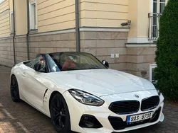 Weiß Gebraucht 2023 BMW Z4 M Sport Cabrio | 38.000 €