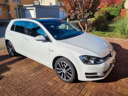 Weiß Gebraucht 2014 VW Golf VII Cup Limousine | 11.500 € (Fairer Preis)