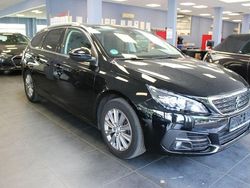 Schwarz Gebraucht 2021 Peugeot 308 Allure Kombi | 14.980 € (Guter Preis)