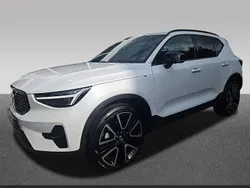 Weiß Gebraucht 2024 Volvo XC40 Ultra SUV | 39.998 € (Fairer Preis)