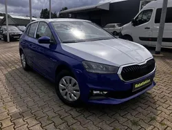 Energyblau Neu 2025 Skoda Fabia Essence Limousine | 18.375 € (Fairer Preis)