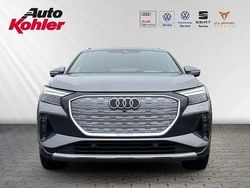 Taifungrau metallic (grau) Gebraucht 2021 Audi Q4 e-tron Advanced SUV | 23.880 € (Guter Preis)