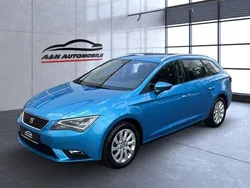 Blau Gebraucht 2015 Seat Leon ST Style Kombi | 10.990 € (Fairer Preis)