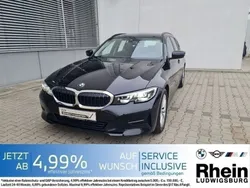 Schwarz 2 Gebraucht 2022 BMW 330 Advantage Kombi | 30.190 € (Guter Preis)