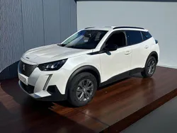 Weiß Gebraucht 2022 Peugeot e-2008 GT SUV | 18.790 € (Guter Preis)