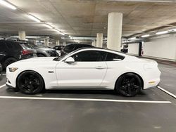 Weiß Gebraucht 2018 Ford Mustang Coupé | 36.500 € (Fairer Preis)