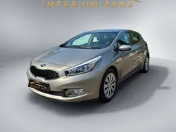 Silber Gebraucht 2013 Kia Ceed Vision Kleinwagen | 9.990 € (Fairer Preis)