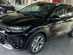 Schwarz Neu 2024 Kia Stonic 4 SUV | 28.750 € (Teuer)