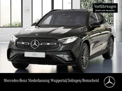 Grau Gebraucht 2025 Mercedes GLC200 AMG SUV | 63.998 € (Teuer)