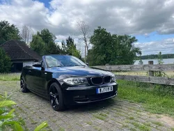 Schwarz Gebraucht 2009 BMW 118 Cabriolet Cabrio | 8.900 €