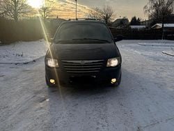 Blau Gebraucht 2006 Chrysler Voyager Van / Kleinbus | 3.200 € (Etwas zu teuer)