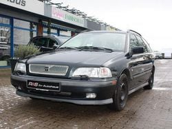 Schwarz Gebraucht 1998 Volvo V40 Kombi | 795 € (Superpreis)
