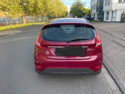 Rot Gebraucht 2010 Ford Fiesta Trend Kleinwagen | 2.600 € (Guter Preis)