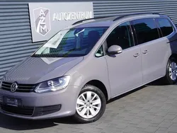 Beech grey metallic Gebraucht 2021 VW Sharan Van / Kleinbus | 32.990 € (Etwas zu teuer)