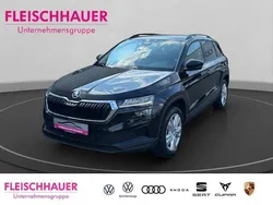 Schwarz Gebraucht 2024 Skoda Karoq Selection SUV | 28.990 € (Superpreis)
