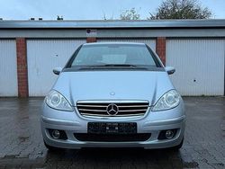 Silber Gebraucht 2005 Mercedes A150 Avantgarde Van / Kleinbus | 2.150 €