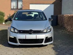 Silber Gebraucht 2011 VW Golf VI R Kleinwagen | 11.950 € (Teuer)