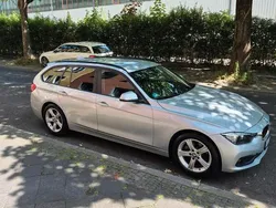 Grau Gebraucht 2015 BMW 318 Kombi | 10.200 € (Guter Preis)