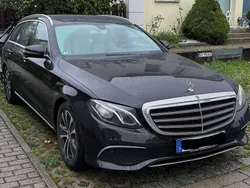 Schwarz Gebraucht 2020 Mercedes E200 Kombi | 29.500 € (Fairer Preis)