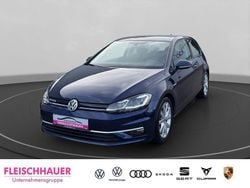 Blau Gebraucht 2019 VW Golf VII Highline Limousine | 15.990 € (Guter Preis)