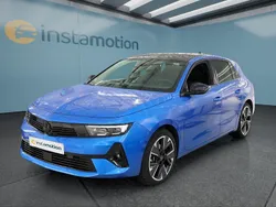 Blau Gebraucht 2023 Opel Astra Limousine | 26.349 € (Fairer Preis)
