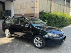 Schwarz Gebraucht 2010 VW Golf VI Style Kombi | 3.200 € (Guter Preis)