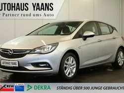 Argon silber/ice silver (m2) Gebraucht 2018 Opel Astra Business Limousine | 12.950 € (Fairer Preis)
