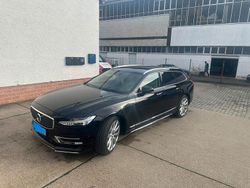 Schwarz Gebraucht 2020 Volvo V90 R-Design Kombi | 28.000 €