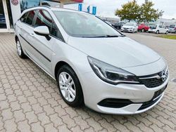 Silber Gebraucht 2020 Opel Astra Kombi | 10.986 € (Fairer Preis)
