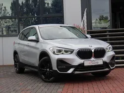 Silber Gebraucht 2021 BMW X1 Advantage SUV | 18.900 € (Fairer Preis)