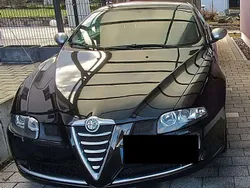 Schwarz Gebraucht 2007 Alfa Romeo GT Distinctive Coupé | 6.490 €