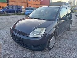Grau Gebraucht 2003 Ford Fiesta Kleinwagen | 1.950 € (Guter Preis)