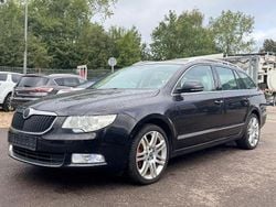 Cerna magic/black magic Gebraucht 2010 Skoda Superb Elegance Kombi | 6.499 € (Guter Preis)